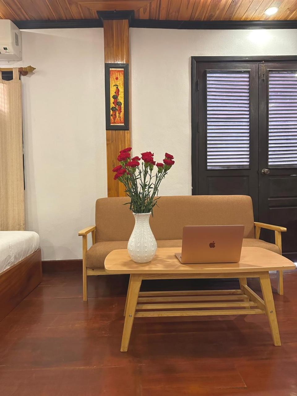 Luang Prabang Oudomlith Villa & Travel מראה חיצוני תמונה