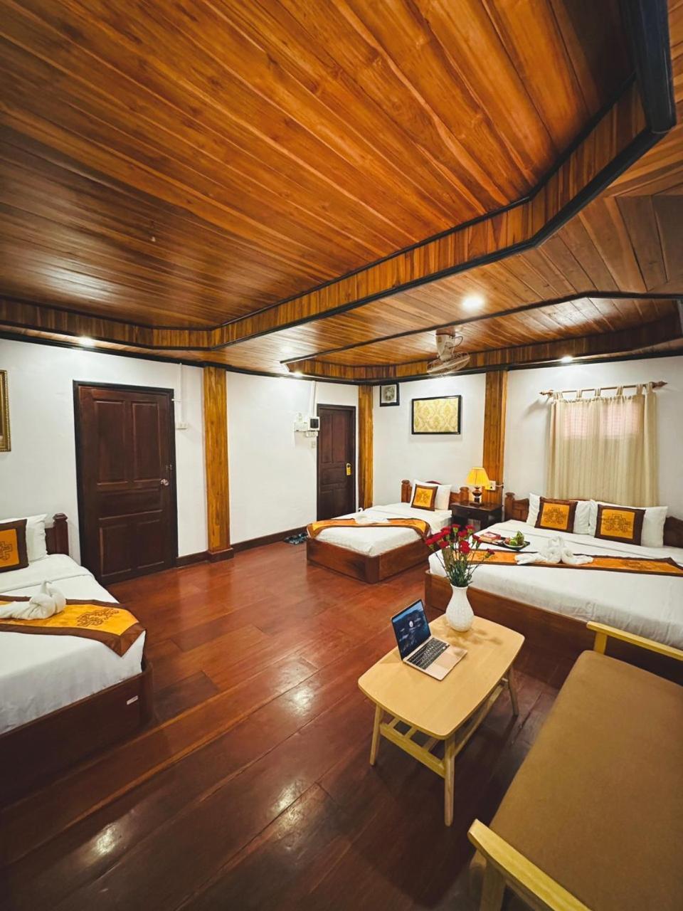 Luang Prabang Oudomlith Villa & Travel מראה חיצוני תמונה