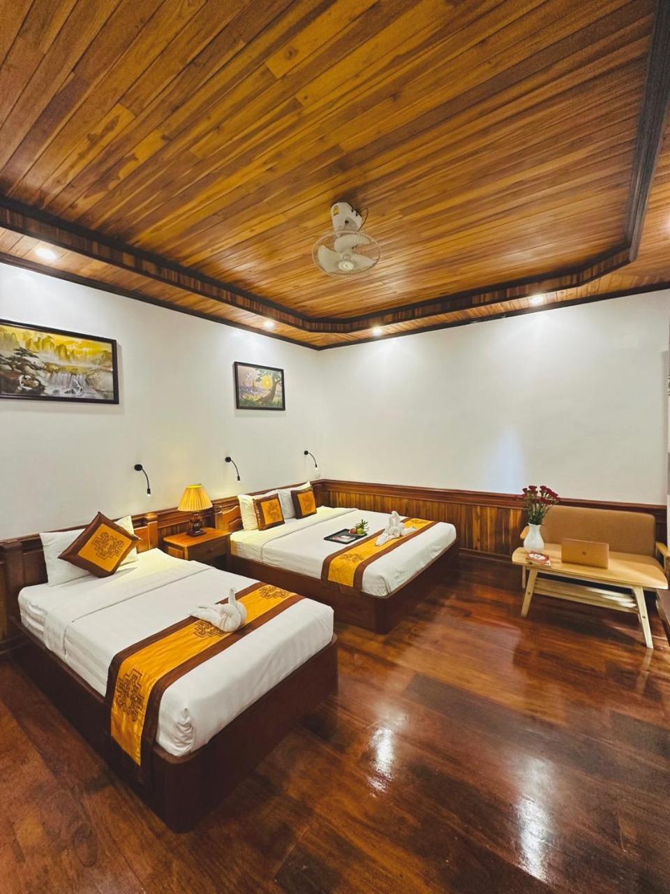Luang Prabang Oudomlith Villa & Travel מראה חיצוני תמונה