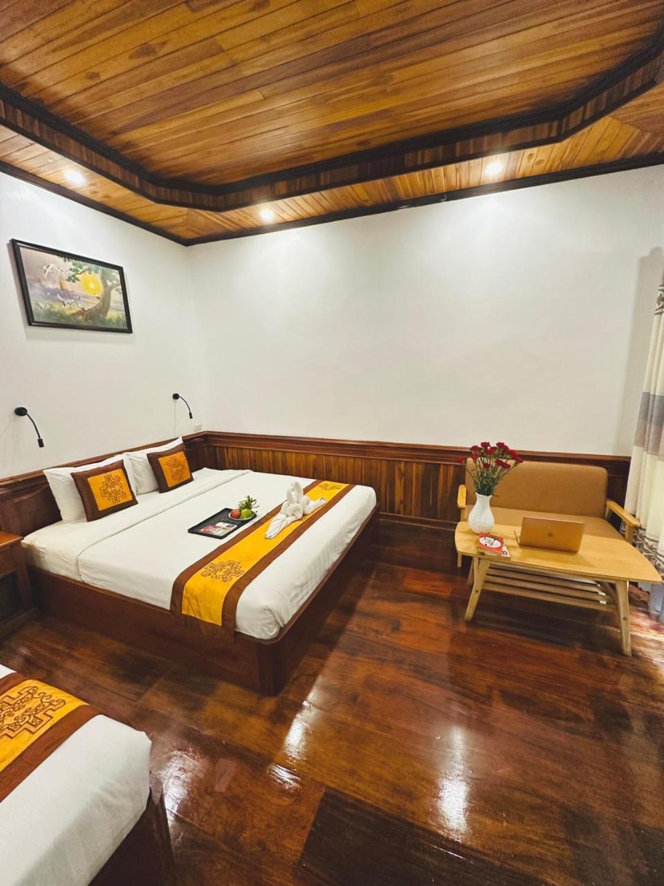 Luang Prabang Oudomlith Villa & Travel מראה חיצוני תמונה