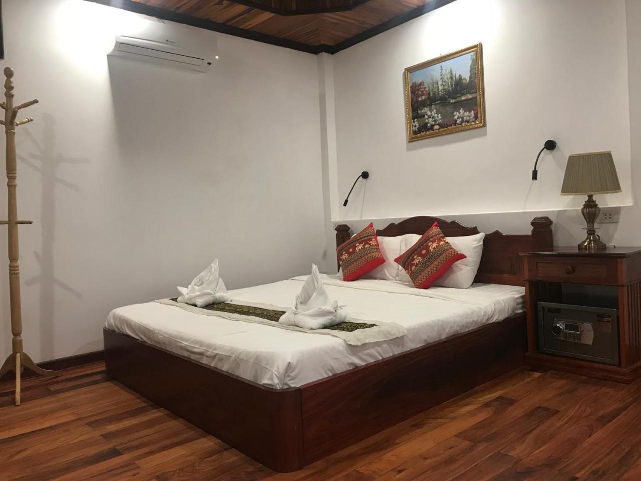 Luang Prabang Oudomlith Villa & Travel מראה חיצוני תמונה