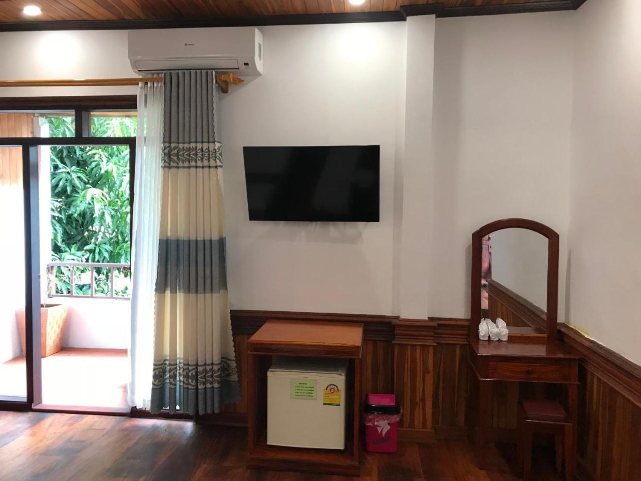 Luang Prabang Oudomlith Villa & Travel מראה חיצוני תמונה