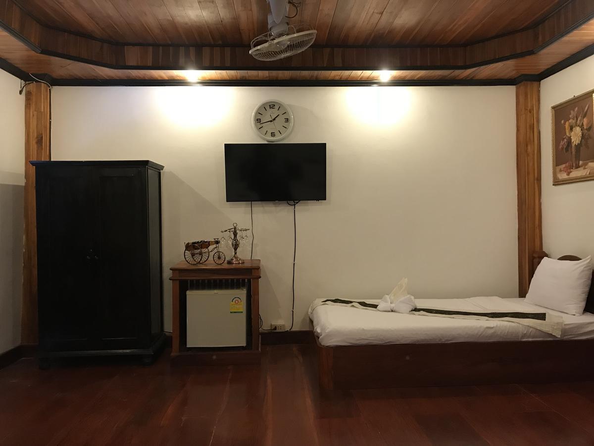 Luang Prabang Oudomlith Villa & Travel מראה חיצוני תמונה