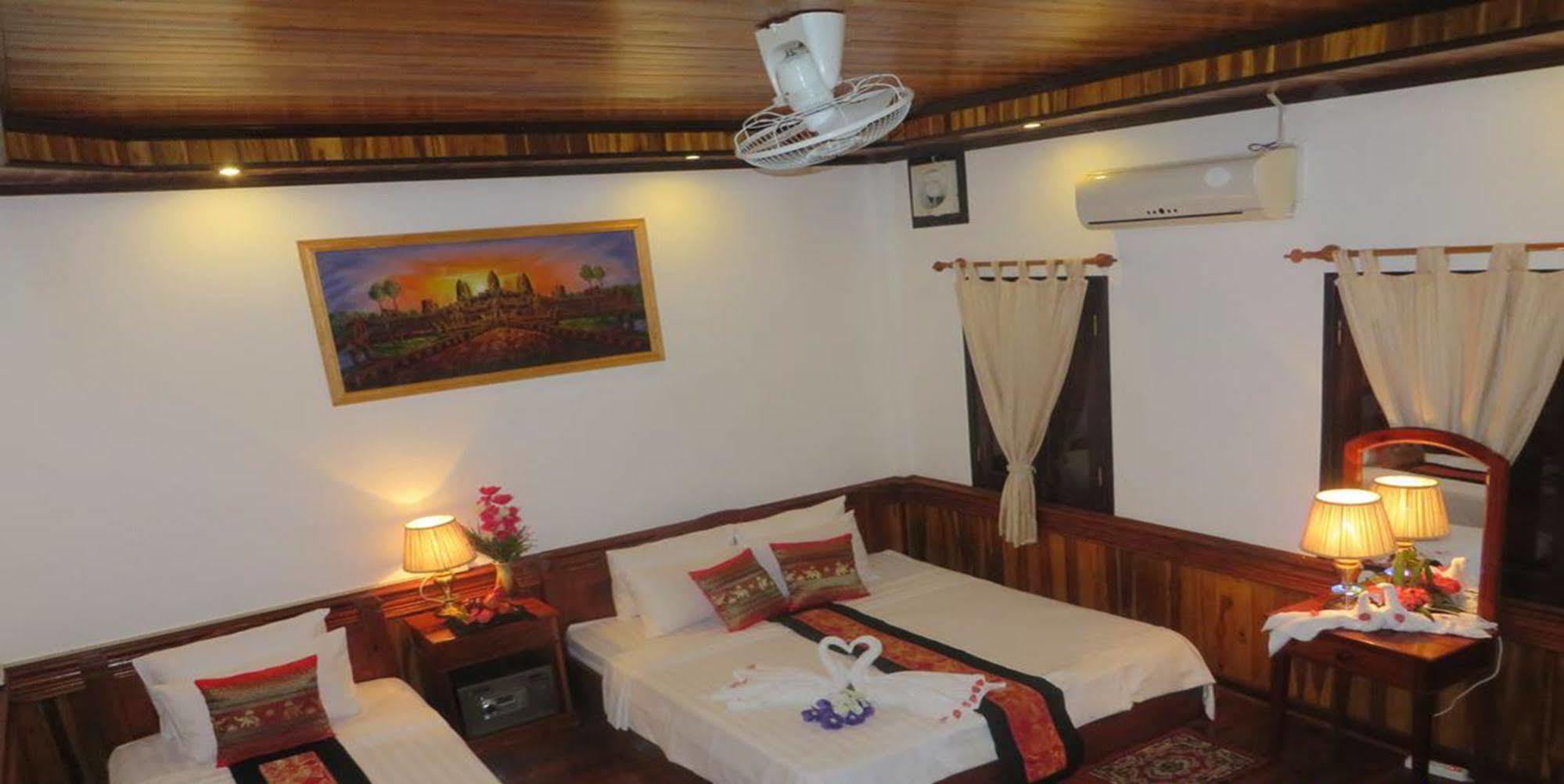 Luang Prabang Oudomlith Villa & Travel מראה חיצוני תמונה